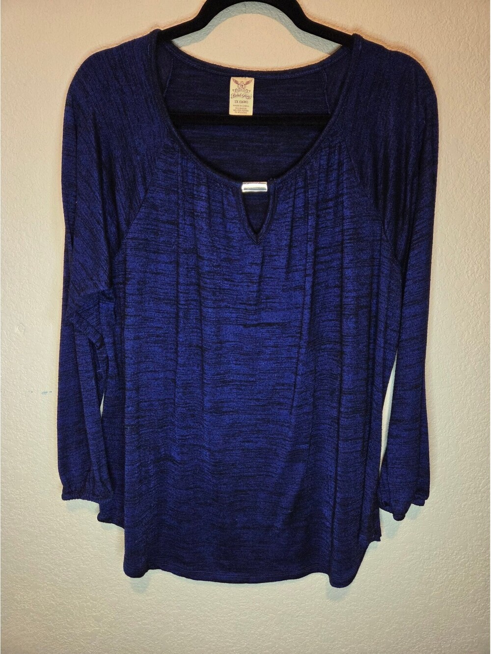 White Stag Blue Long Sleeve Knit Top with Keyhole Neckline